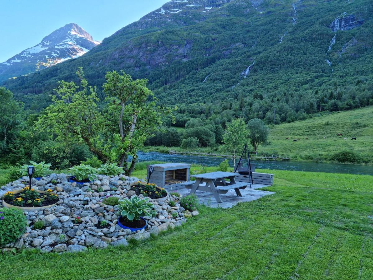 Naustvoll Villa Olden Eksteriør bilde